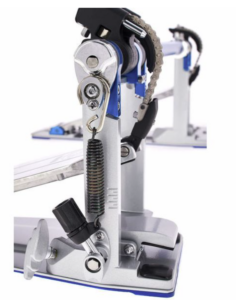 Doppel Fußpedal DFP9C von Yamaha. Rechtes Pedal Federspannung mit Sicherung