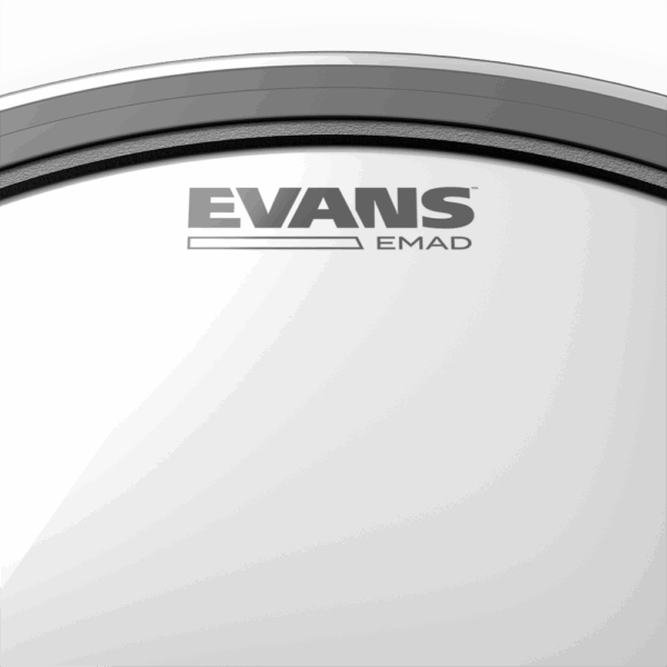 Bassdrumfell Emad von Evans mit Dämpfungsring und Logo im Detail
