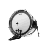 Bassdrumfell Emad auf Bassdrum montiert mit Beater