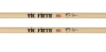 Vic Firth Signature Drumstick von Ash Soan lackiert Logo im Focus