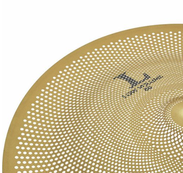 Zildjian L80 Low Volume China 18 Zoll Obererteil im Focus